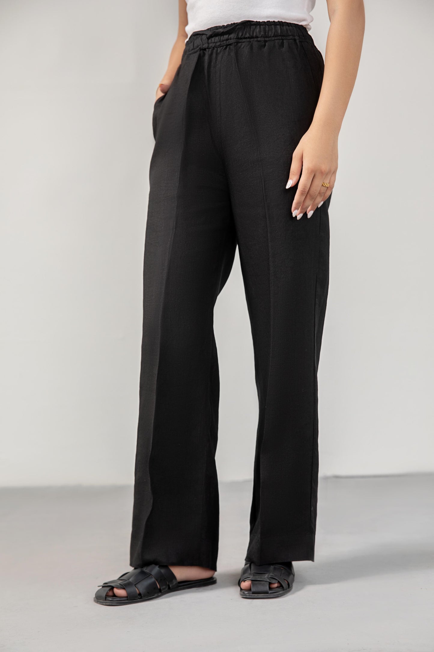 Noir Linen Pants