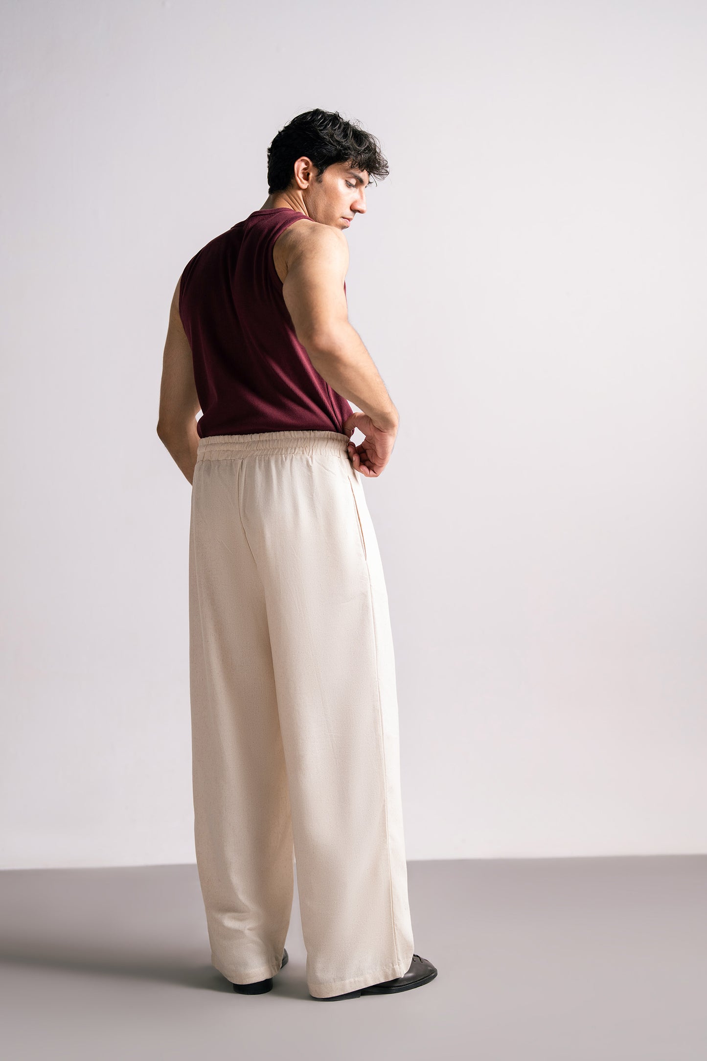 BURGUNDY TANK