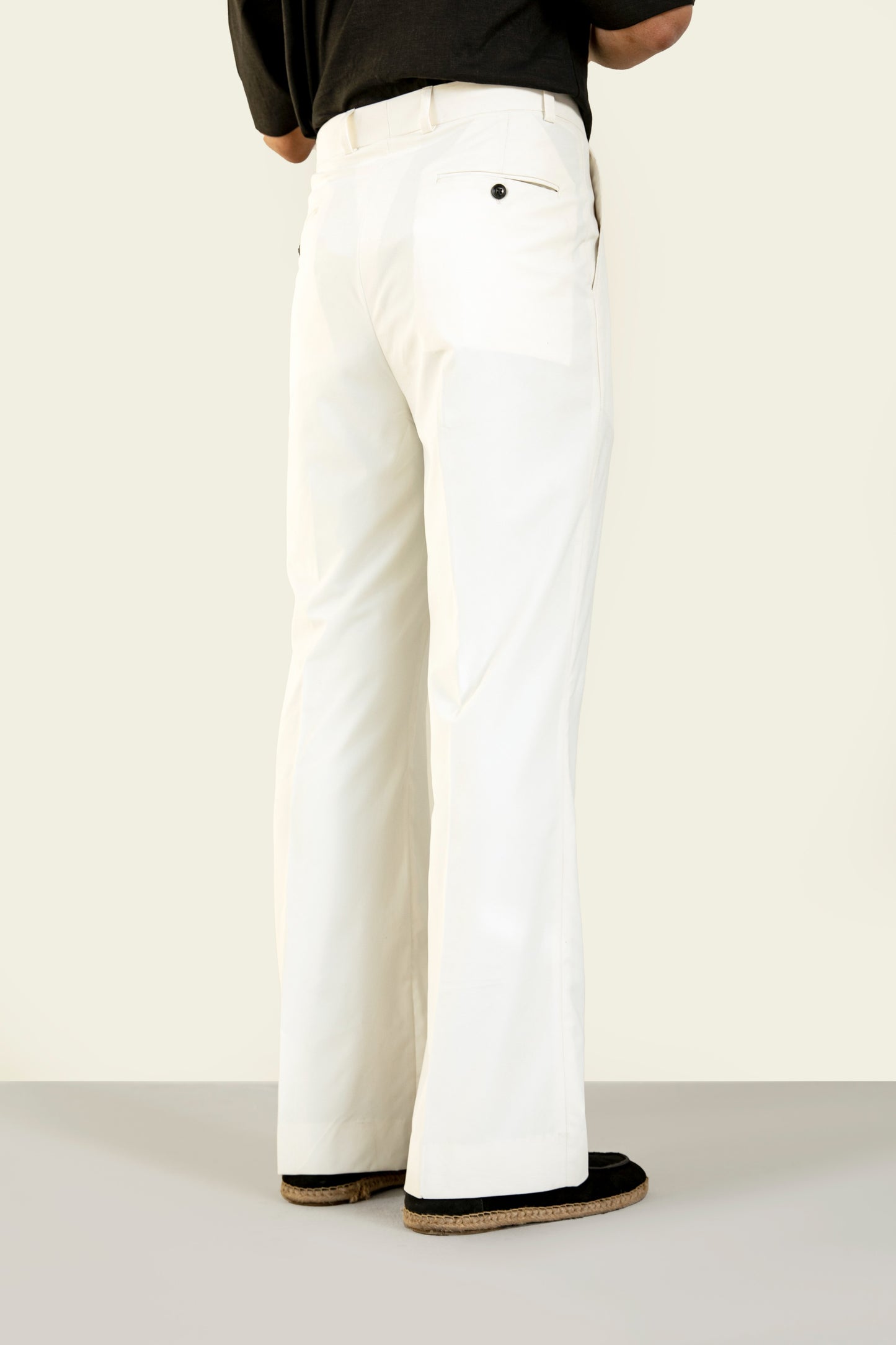 UNO Pleated Pants