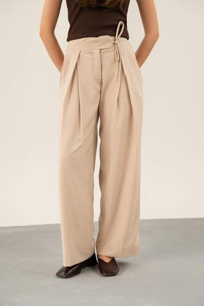 Lisbon Pleated Pants