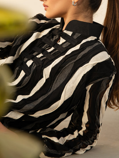 Sculpted Mandarin Top