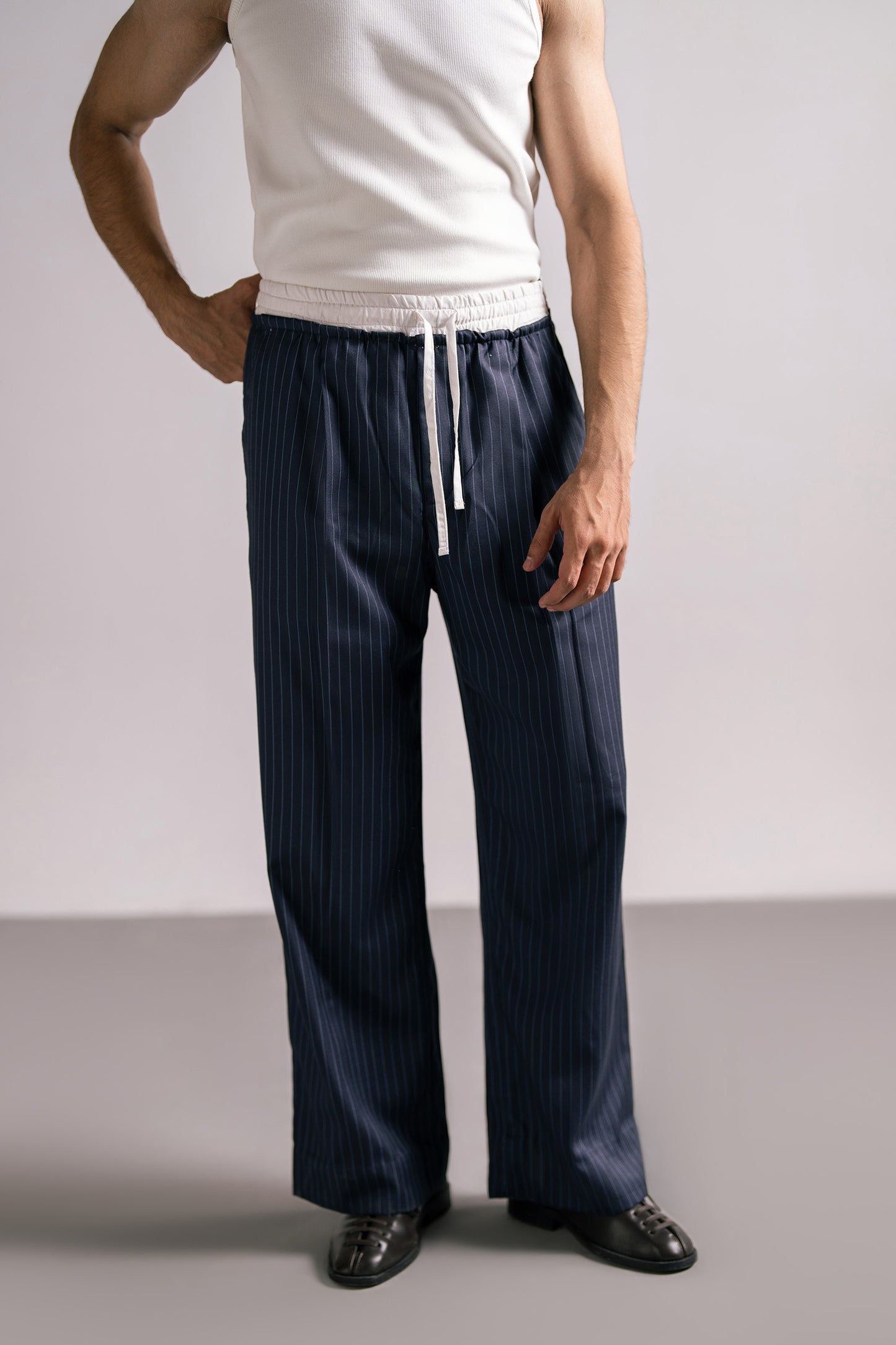 NAVY STRIPE TROUSERS