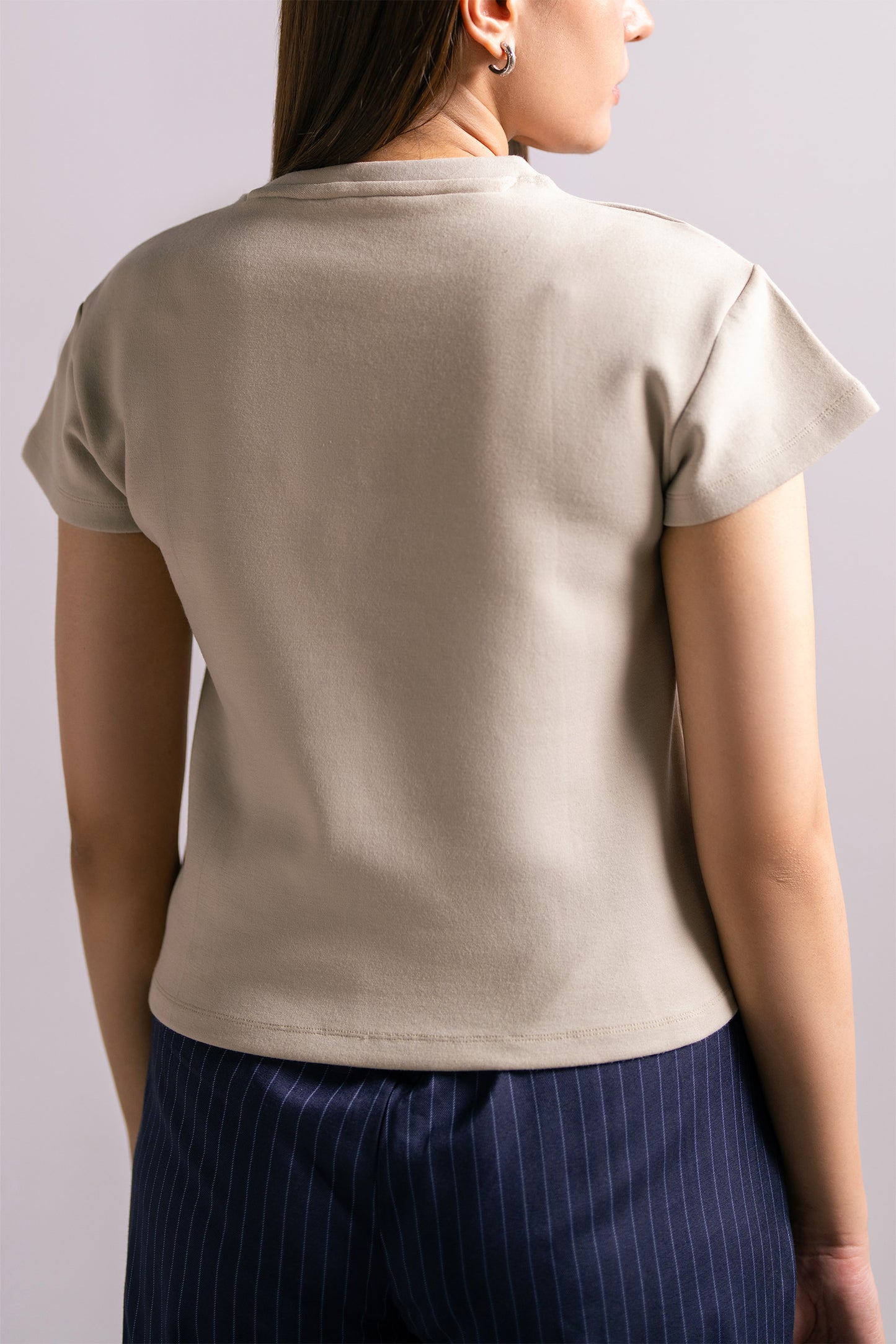 CRÈME BABY TEE