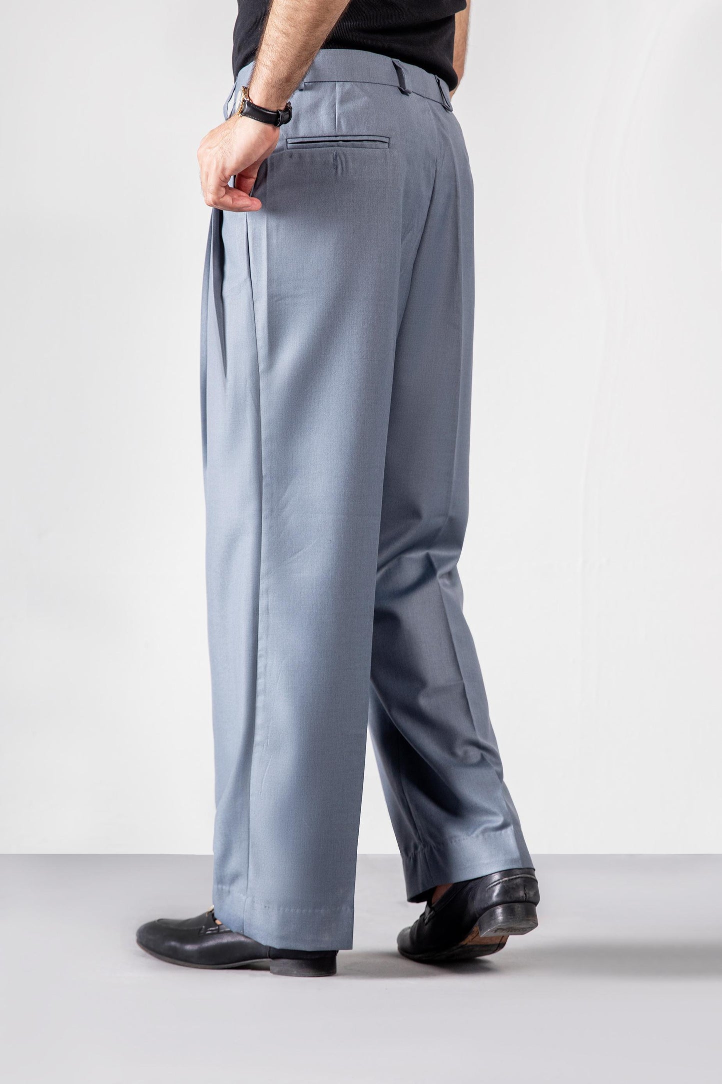 Grey pleated Pants