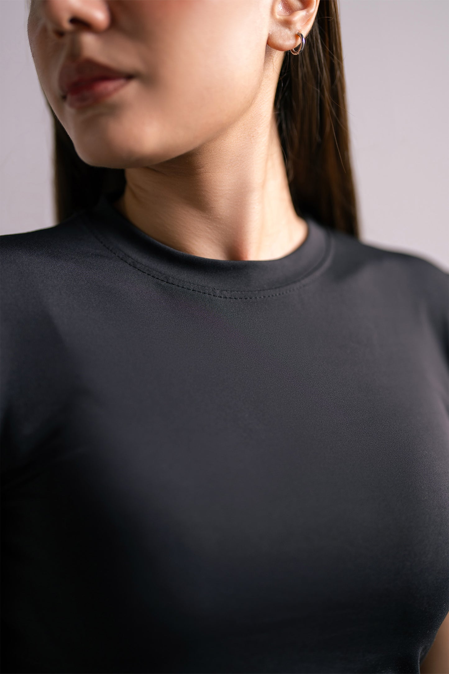BLACK BABY TEE