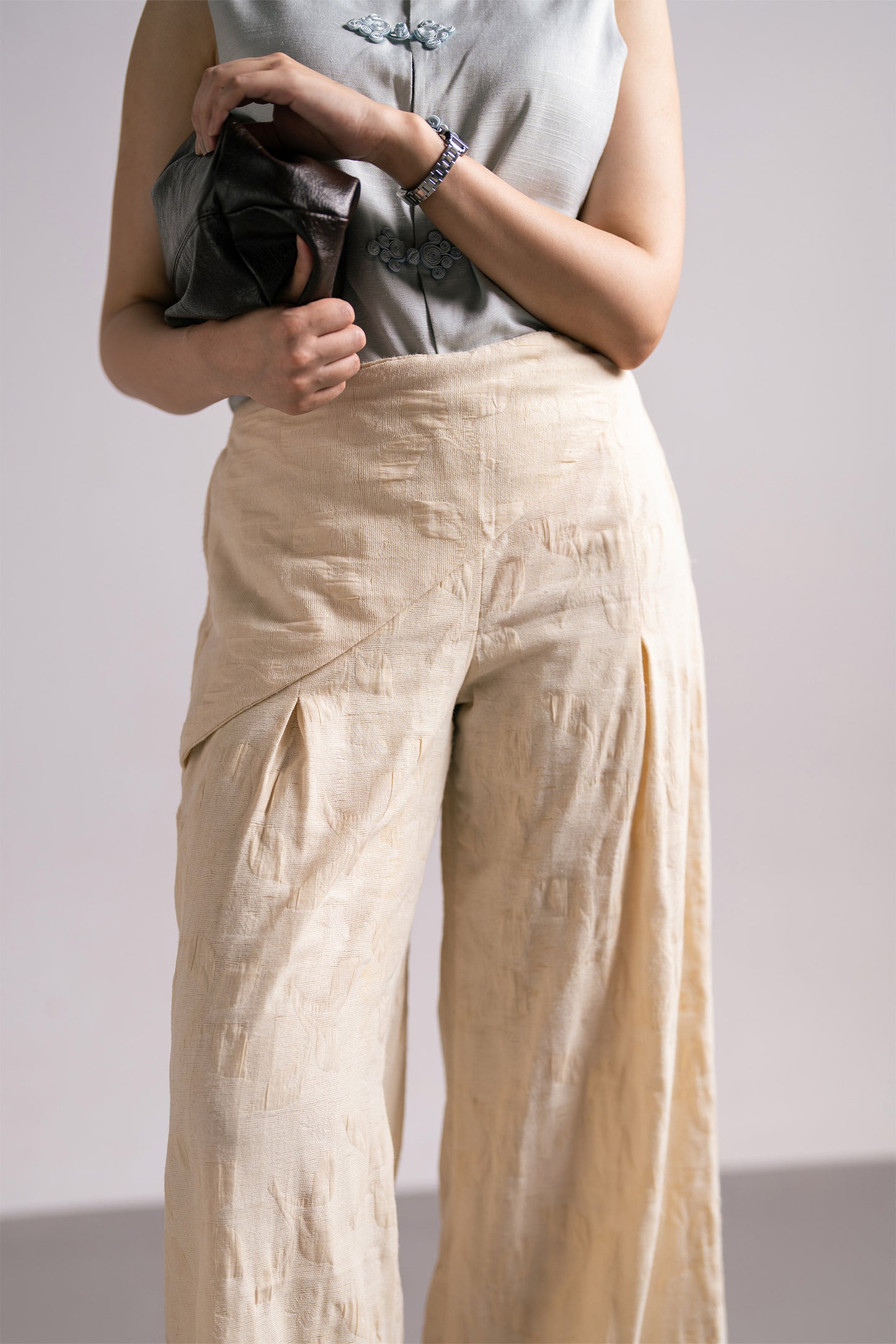 Yuri Asymmetrical Pants