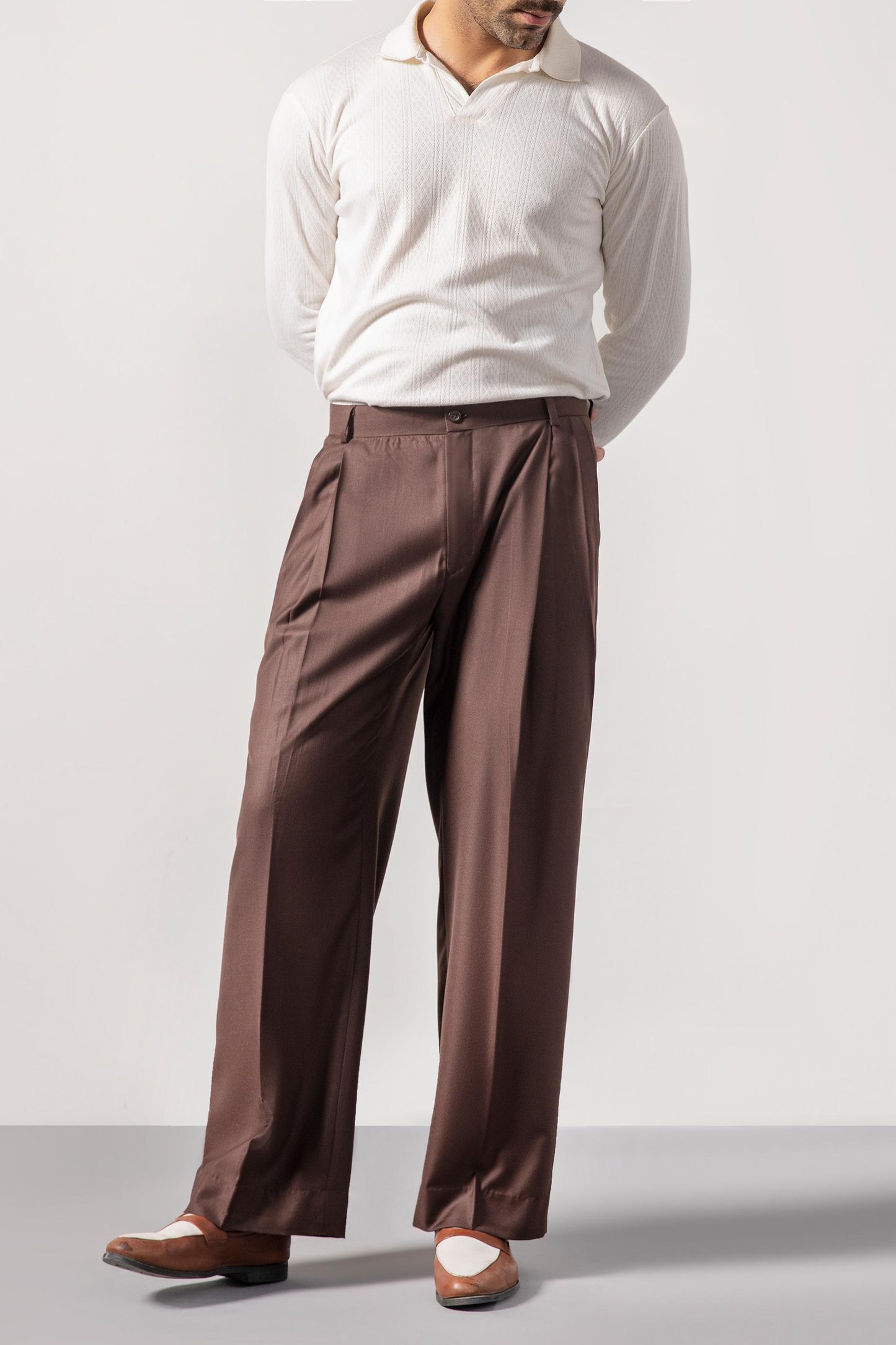 Brown pleated Pants