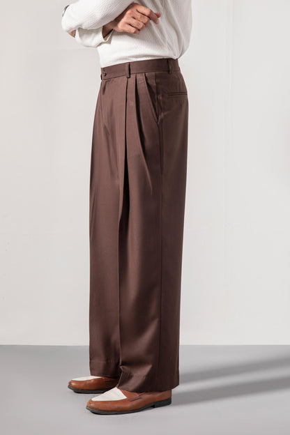 Brown pleated Pants