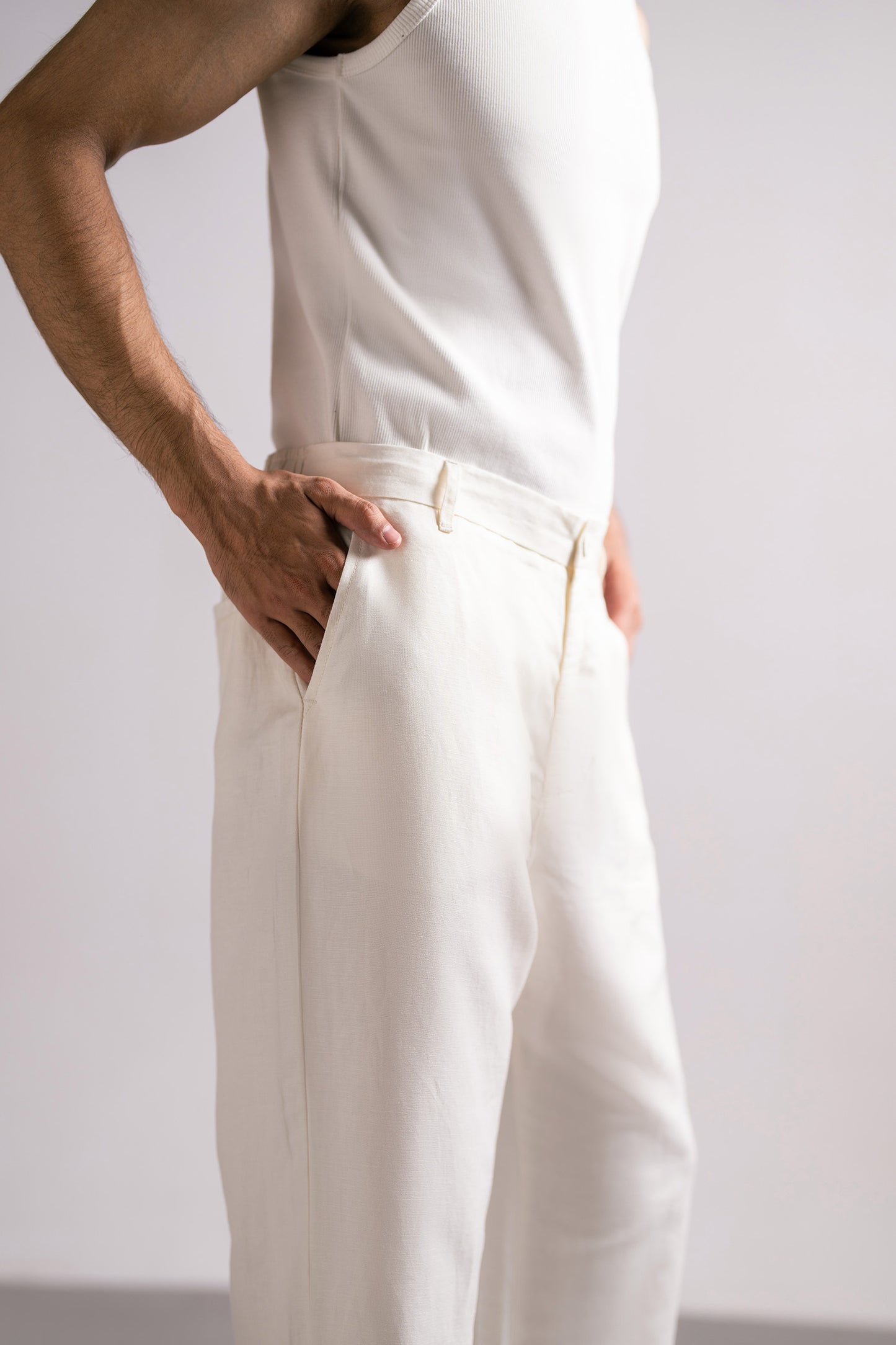 WHITE LINEN TROUSERS