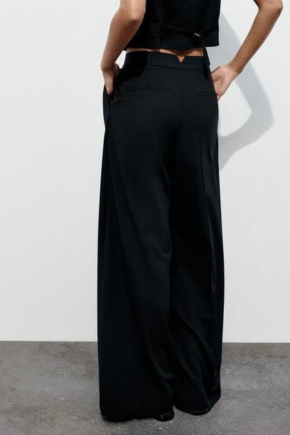 Pleated Trouser