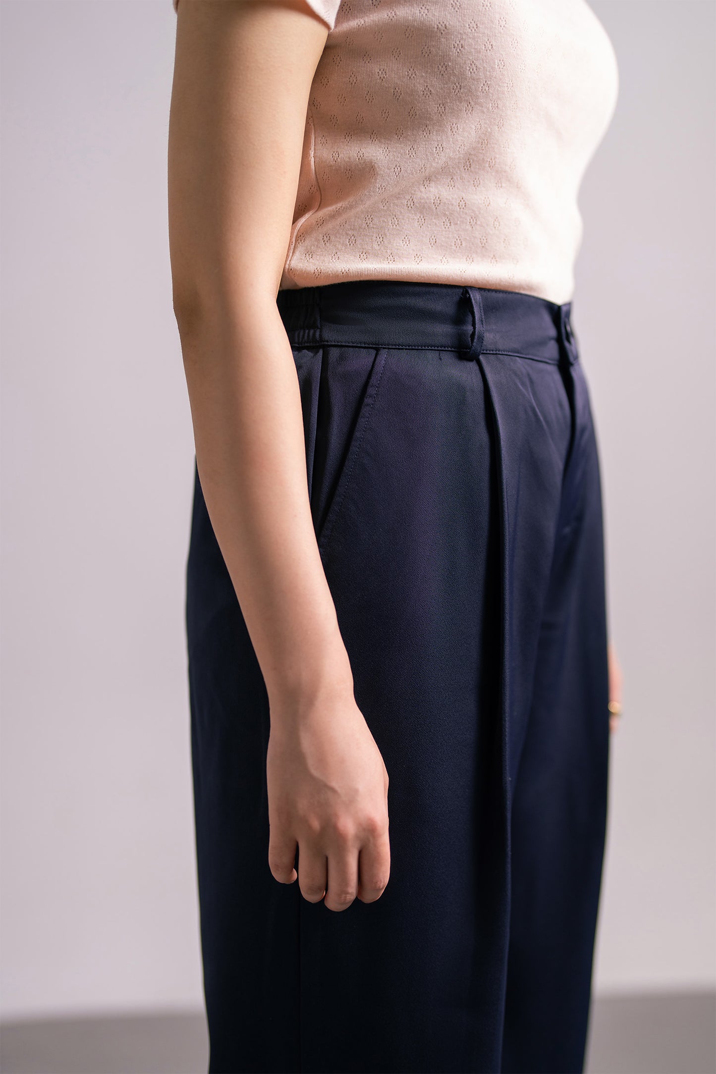 NAVY EVERYDAY PANTS