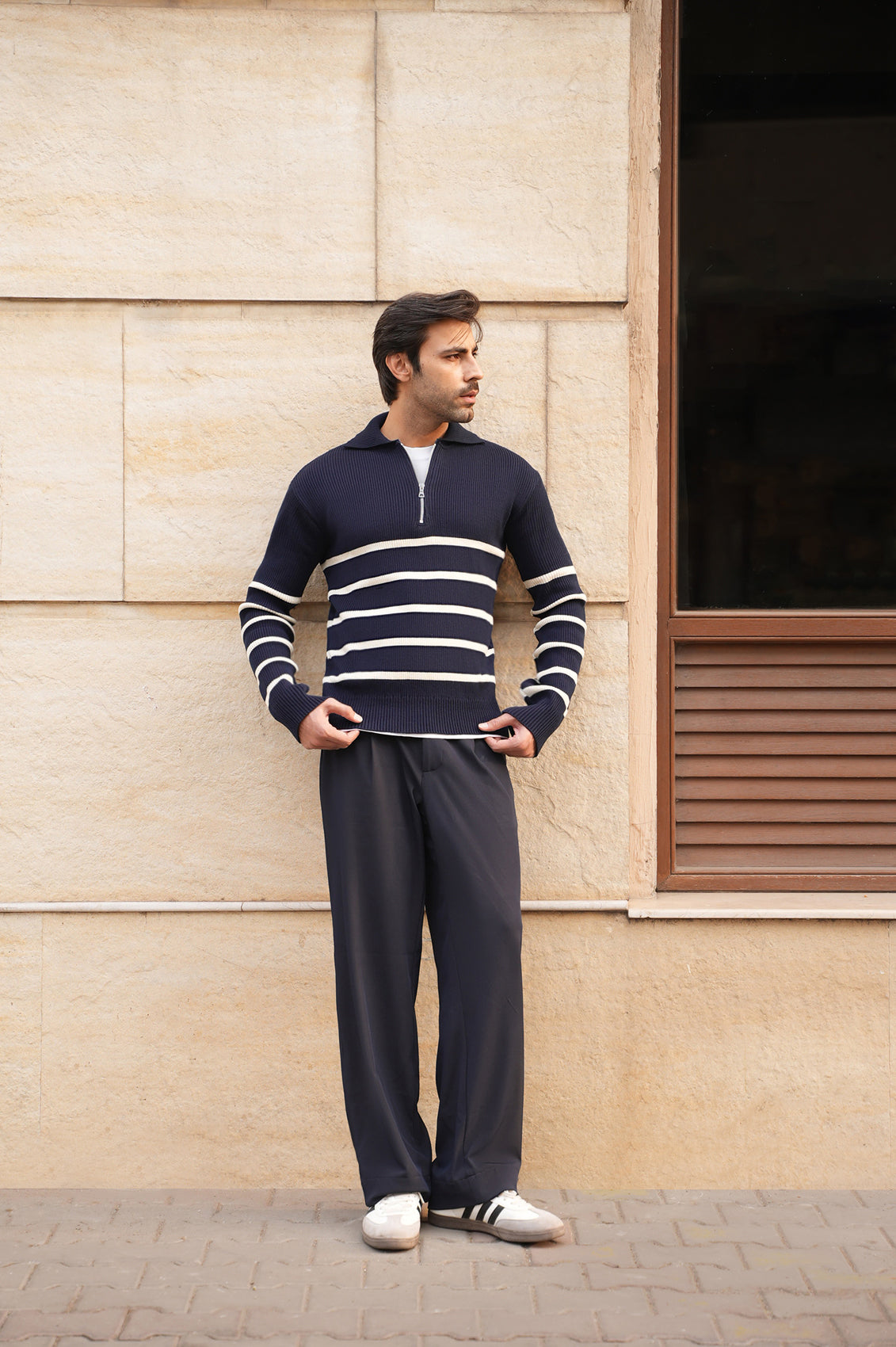 Navy knitted Sweater