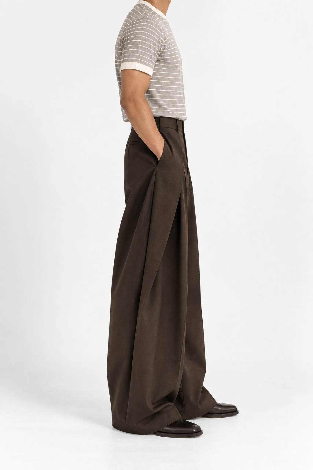 Brown Wide Pleated Trouser